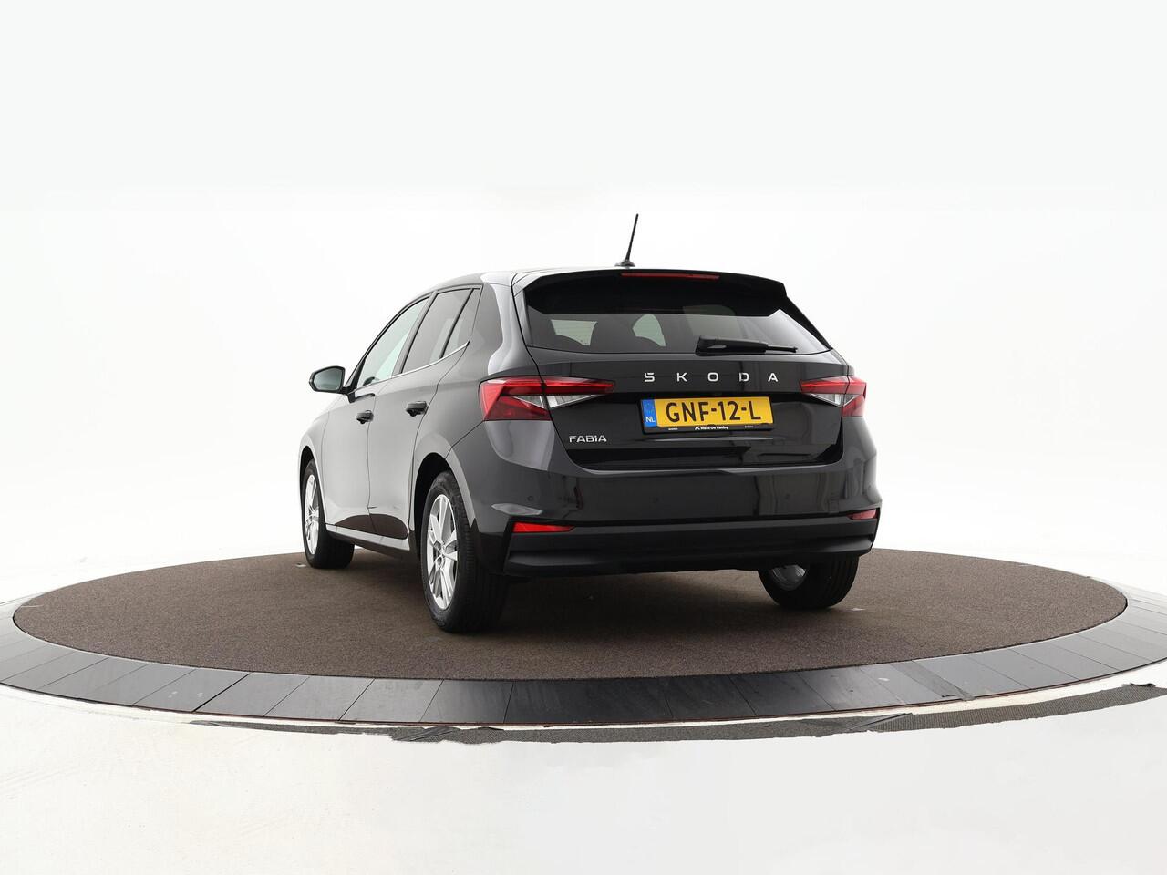 Skoda FABIA 1.0 TSI 115pk DSG Business Edition · Camera · Apple/Android Car Play · Cruise Control · Keyless · P-Sensoren · 16'' Inch · Garantie t/m 13-10-2028 of 100.000km