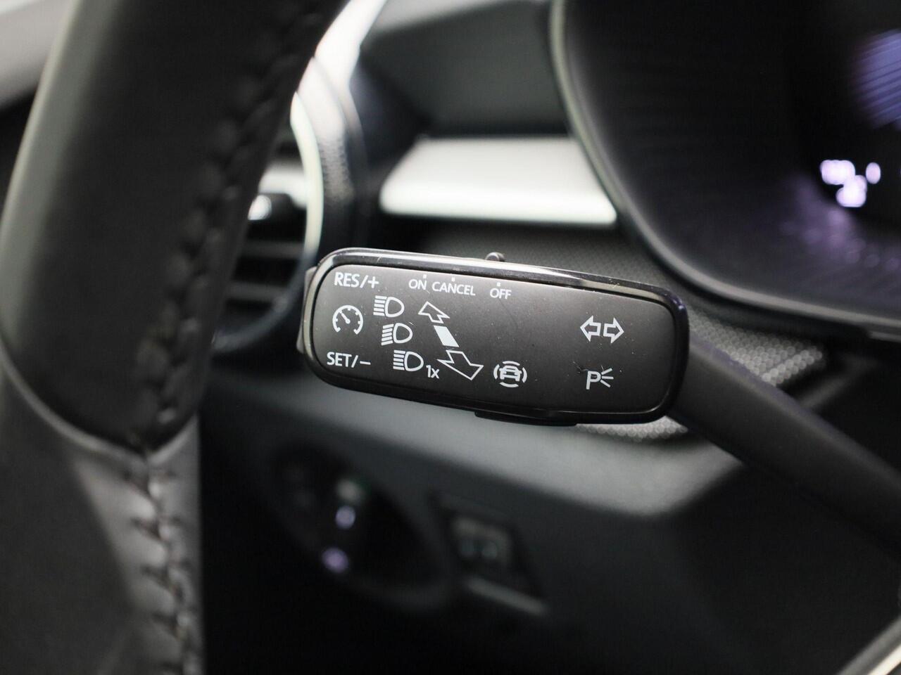 Skoda FABIA 1.0TSI/115PK Business Edition DSG · Apple/Android Car Play · Parkeersensoren · Cruise Control · Garantie t/m 29-09-2028 of 100.000km