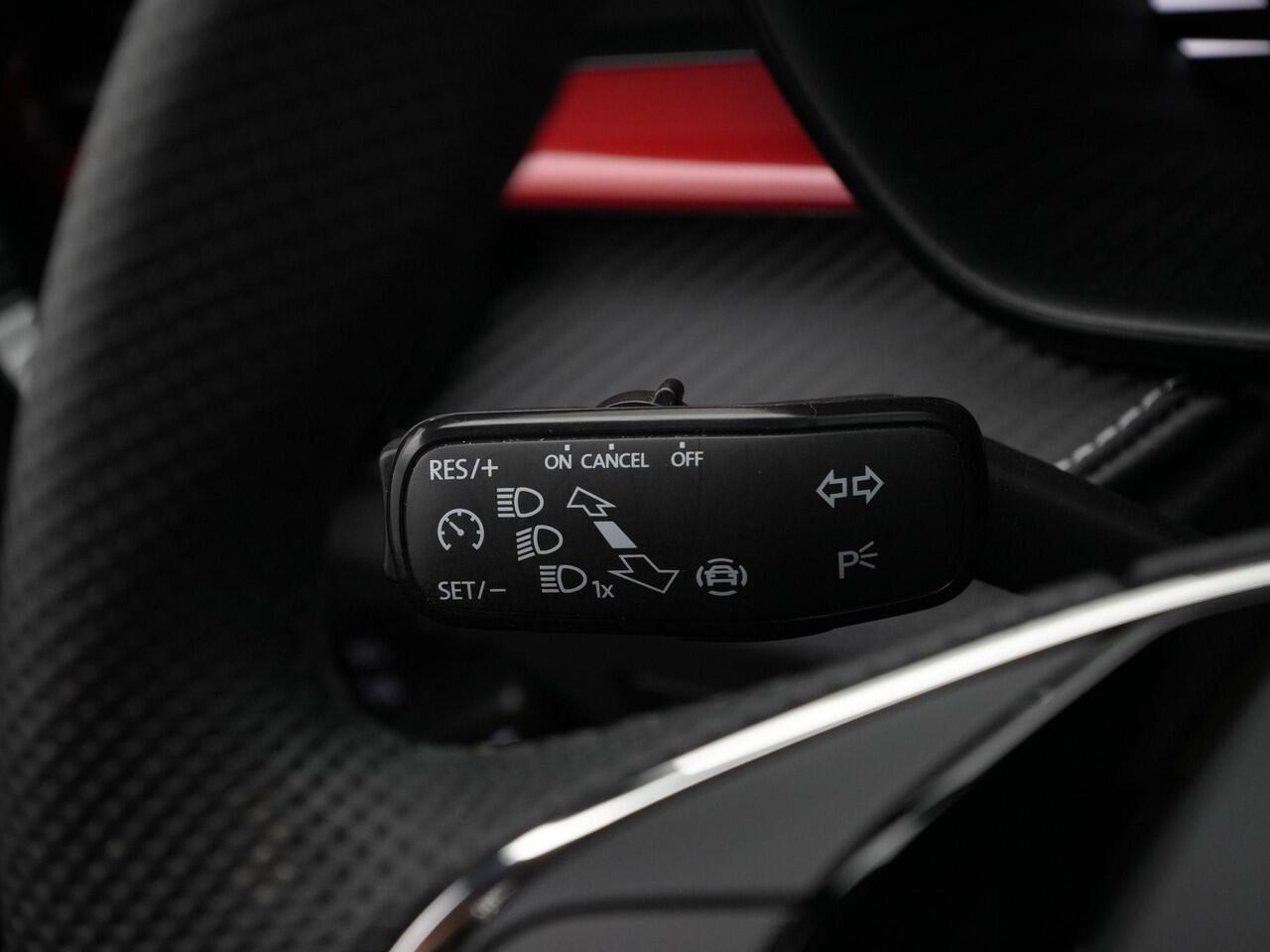 Skoda FABIA 1.0 TSI 95 pk Monte Carlo | Navigatie | Parkeersensoren achter | Climatronic | Carplay