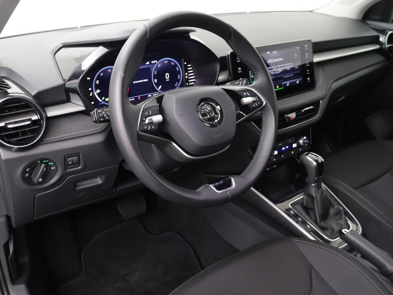 Skoda FABIA 1.0 TSI Business Edition | 115 PK | Automaat | Multifunctioneel stuurwiel | Cruisecontrol | Achteruitrij camera |