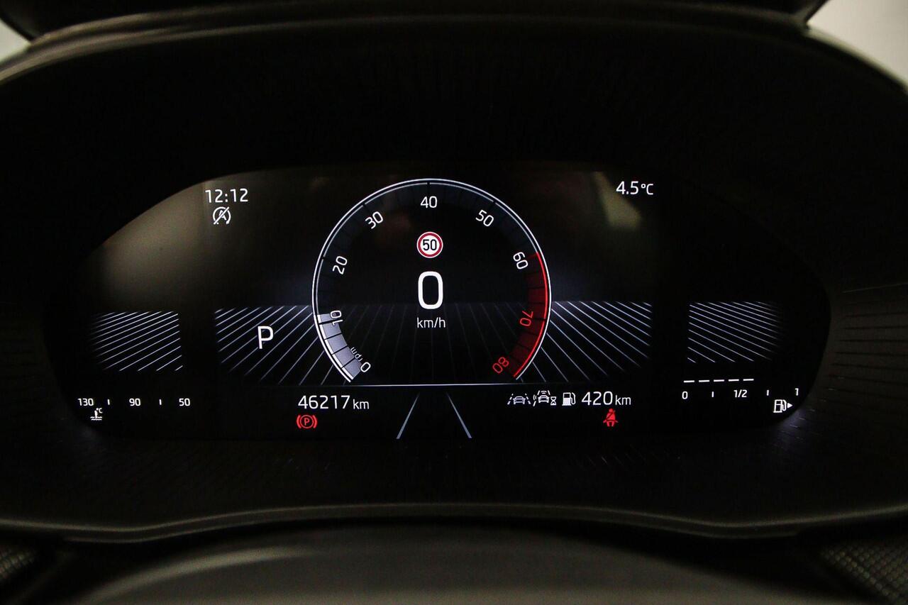 Skoda FABIA Selection 1.0 TSI 115pk DSG Automaat Stoelverwarming, Stuurverwarming, Parkeersensoren achter, Cruise control, Apple carplay, Led verlichting