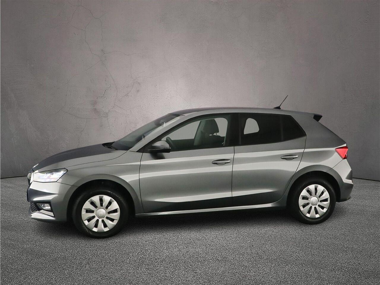 Skoda FABIA Selection 1.0 TSI 95pk Cruise control, App connect, LED koplampen, Parkeersensor achter, Airco, DAB, Radio, Bluetooth