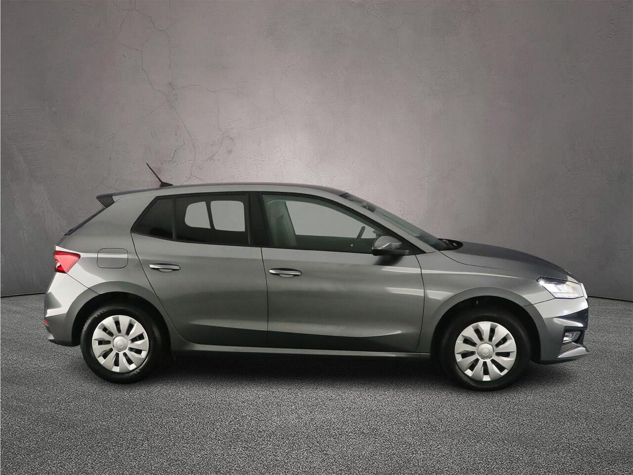 Skoda FABIA Selection 1.0 TSI 95pk Cruise control, App connect, LED koplampen, Parkeersensor achter, Airco, DAB, Radio, Bluetooth