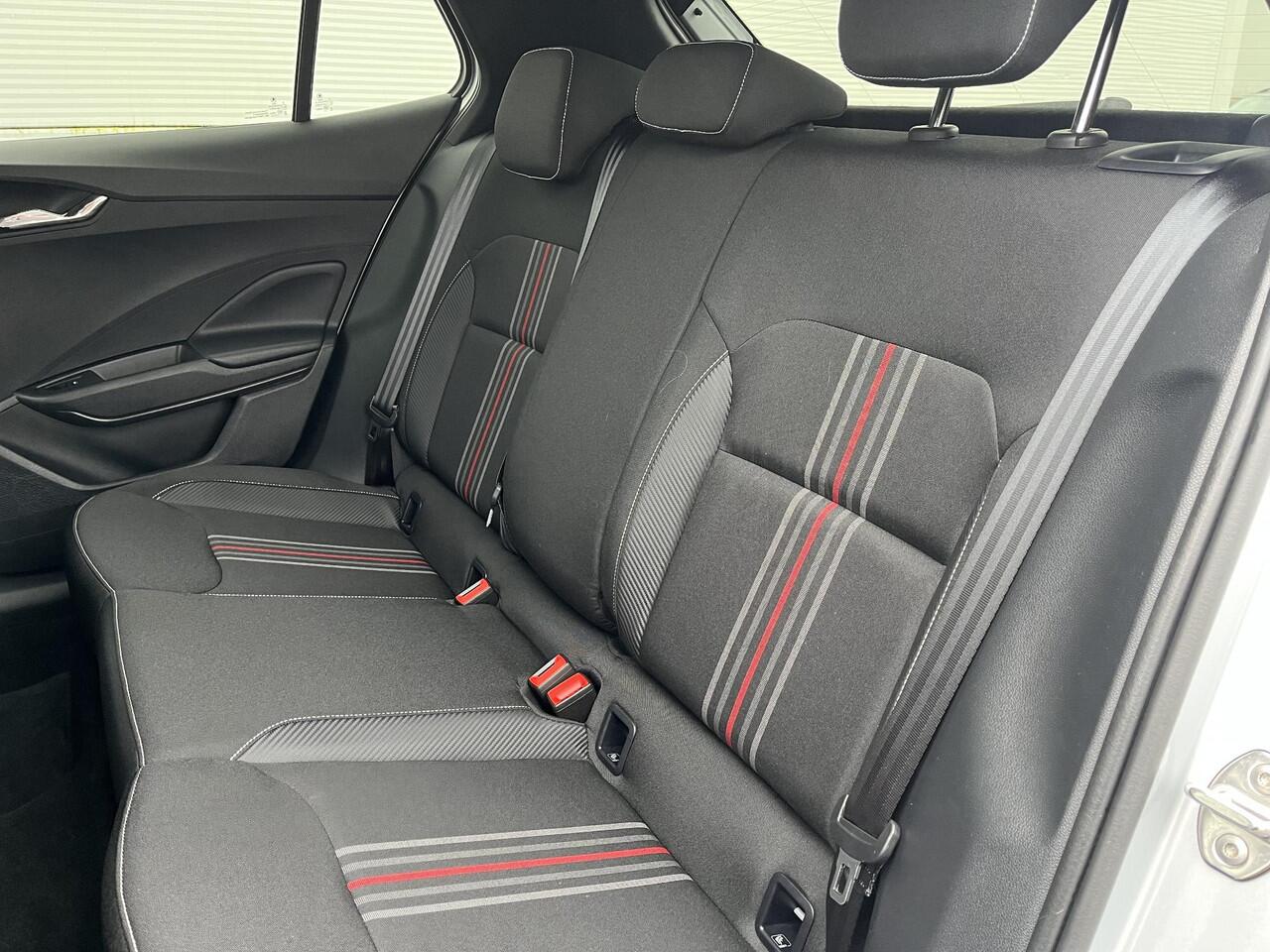 Skoda FABIA 1.0 TSI Monte Carlo / Apple Carplay/Android Auto / Cruise control / Lichtmetalen velgen 5-spaaks 16" /