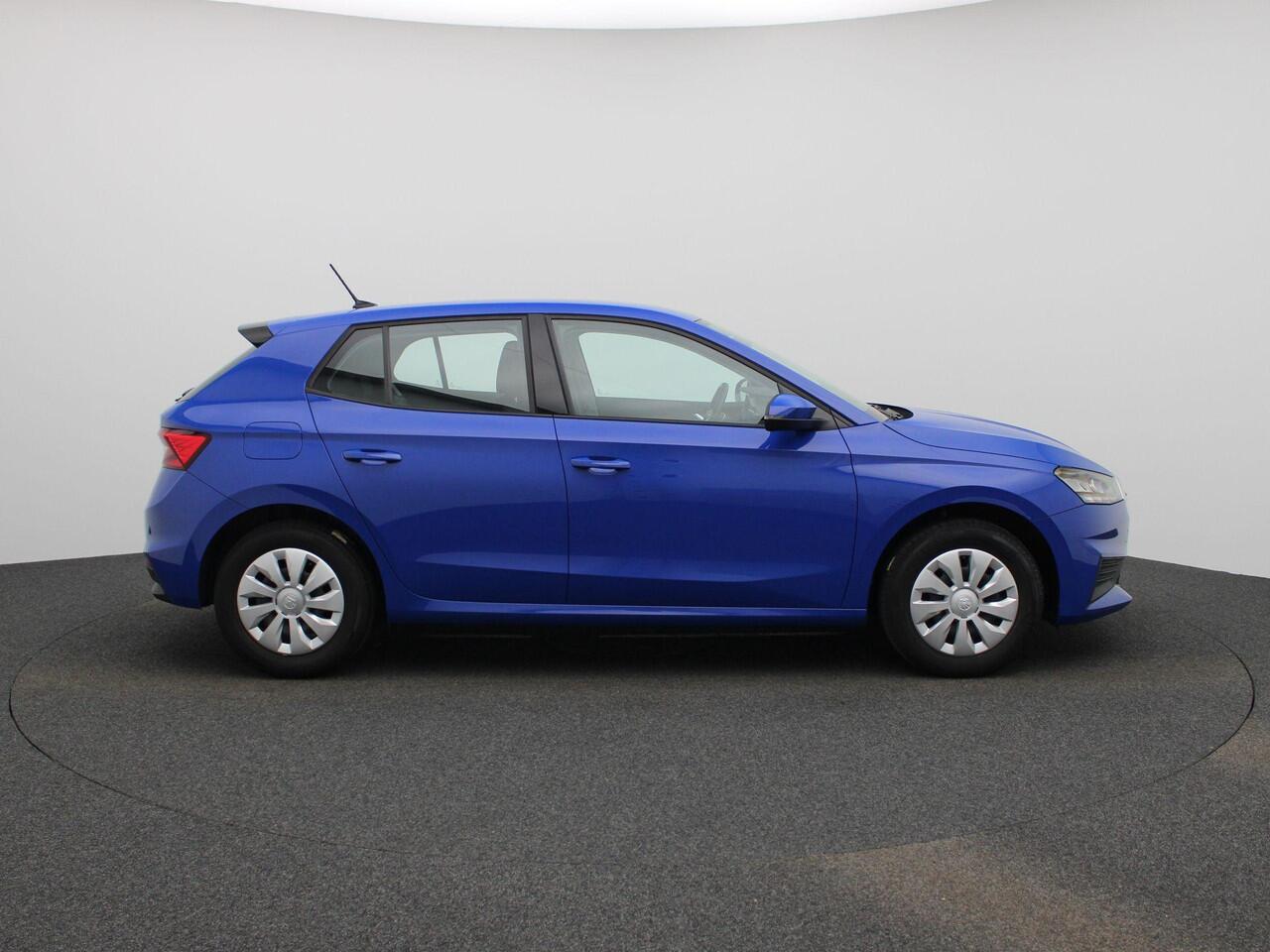 Skoda FABIA 1.0 TSI Ambition | Airconditioning | Cruise control Standaard | LED koplampen | Park Distance Control achter |
