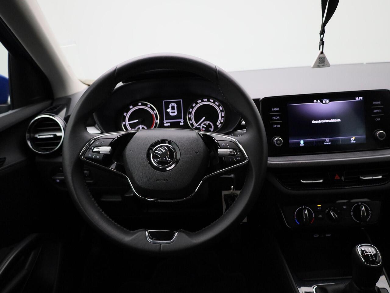 Skoda FABIA 1.0 TSI Ambition | Airconditioning | Cruise control Standaard | LED koplampen | Park Distance Control achter |