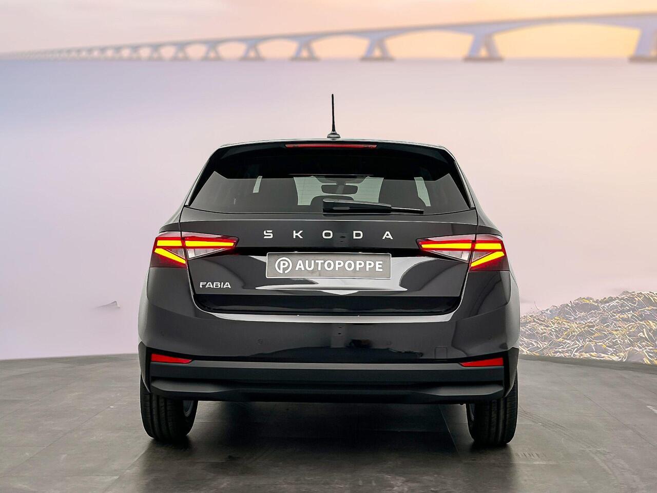 Skoda FABIA Selection 1.0 TSI 70 kW / 95 PK Hatchback 5 versn.