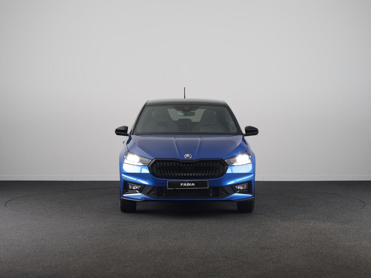 Skoda FABIA Monte Carlo 1.0 TSI 95 pk 5 versn. Hand | Verwarmbare voorstoelen | Hill start | Zwart dak