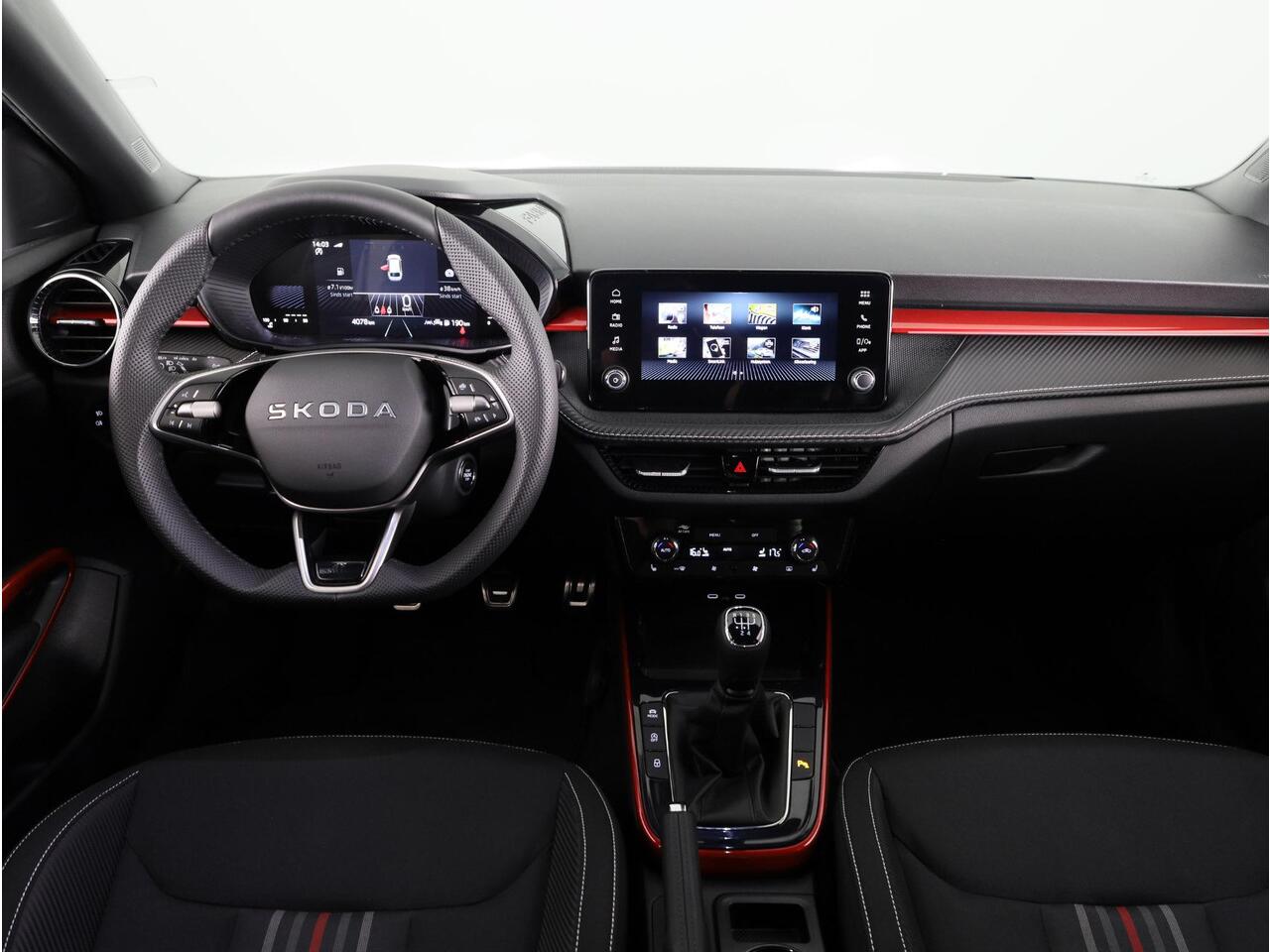 Skoda FABIA 1.0 TSI Monte Carlo 95PK | Private lease vanaf 465,-- | 17 inch Lichtmetalen velgen | Stoelverwarming | Navigatie via App | Parkeercamera