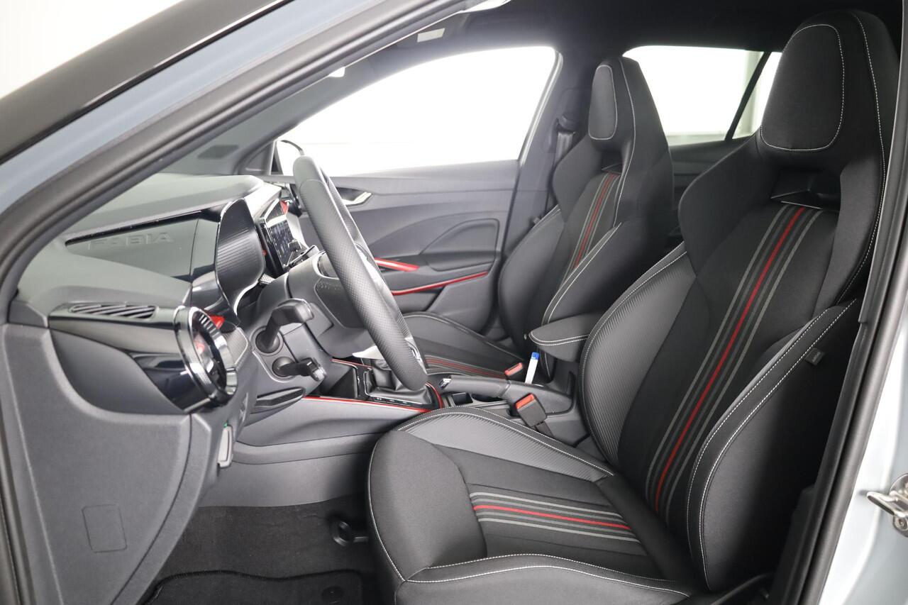 Skoda FABIA Monte Carlo 1.0 TSI 115 pk 7 versn. DSG | Travel assist plus | 18 inch lichtmetalen velgen | Verwarmbare voorstoelen | Zwart dak