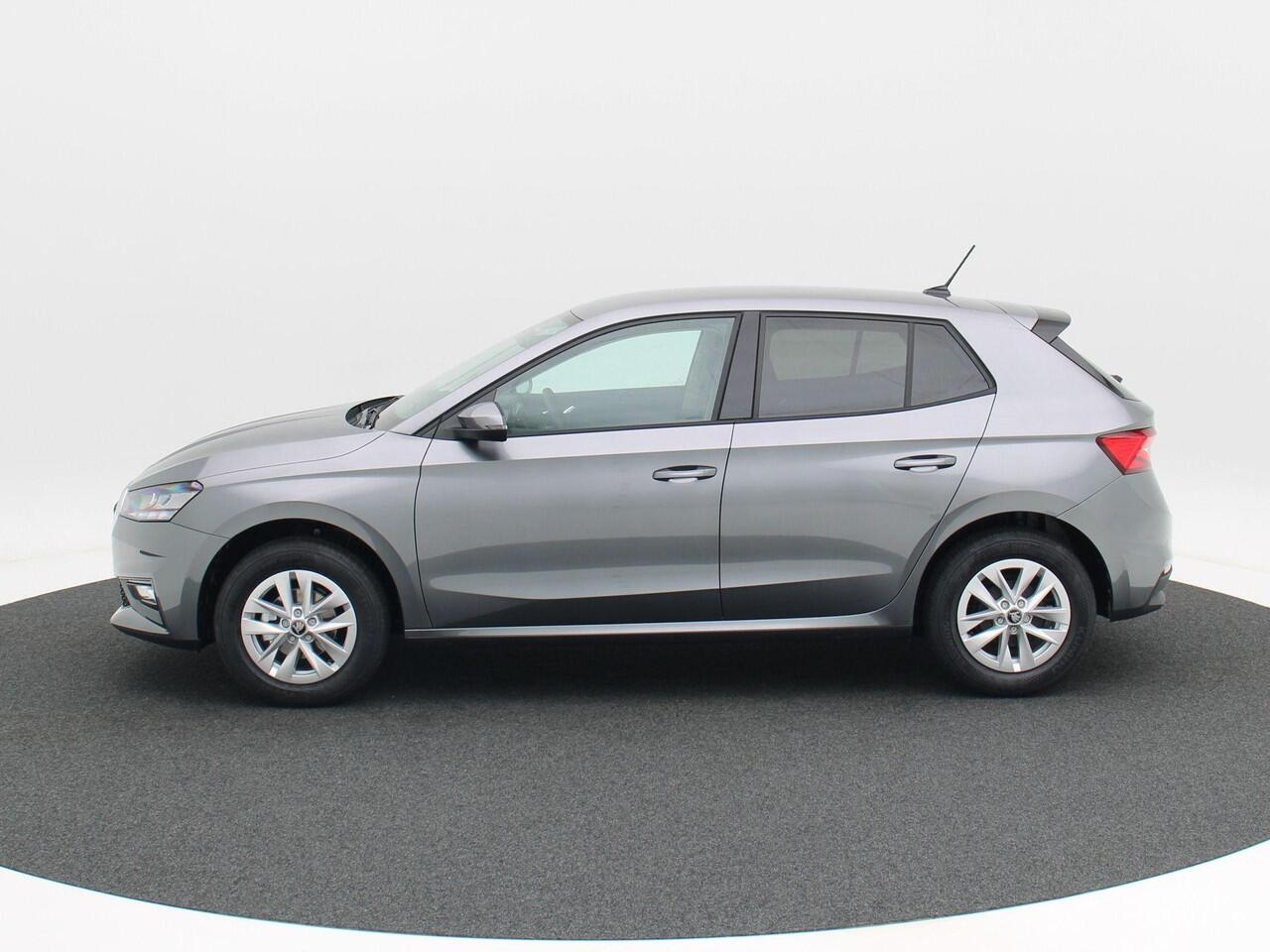 Skoda FABIA Selection 1.0 TSI 95 PK | Parkeersensnoren | Cruise control | Privacy glas | Apple carplay / Android auto