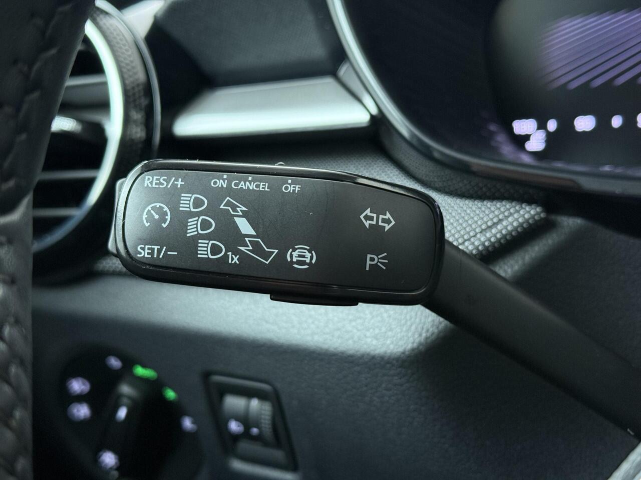 Skoda FABIA 1.0 TSI Selection | 95 PK | Multifunctioneel stuurwiel | Cruisecontrol | Parkeersensoren |