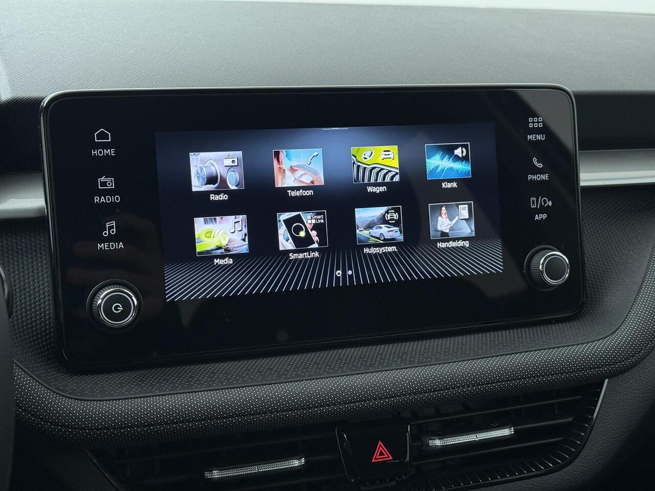 Skoda FABIA 1.0 TSI Selection | 95 PK | Multifunctioneel stuurwiel | Cruisecontrol | Parkeersensoren |