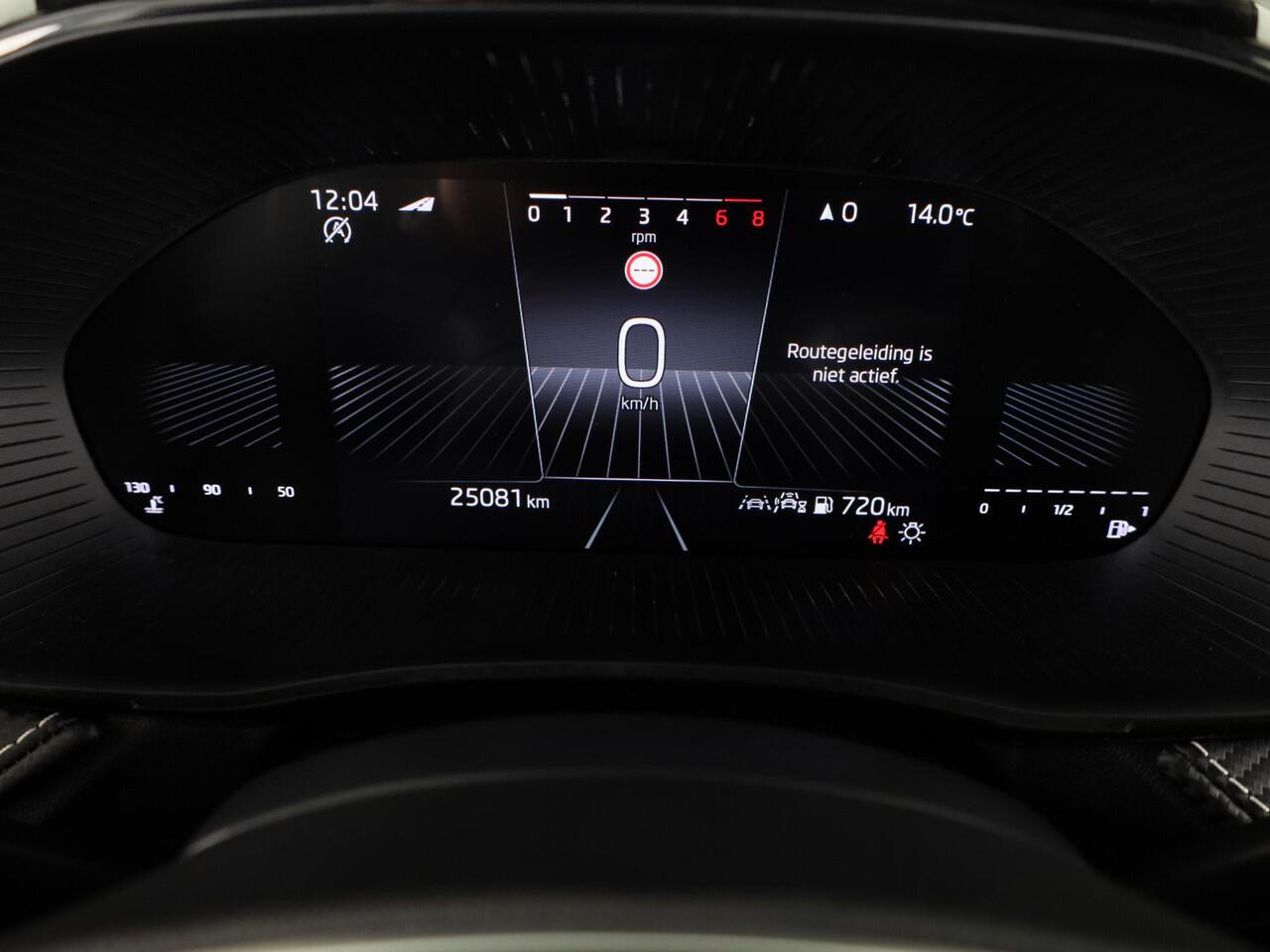 Skoda FABIA 1.0 TSI Monte Carlo 95 pk | Verlengde garantie | Navigatie via App | Parkeersensoren | Achteruitrijcamera | Stoelverwarming |