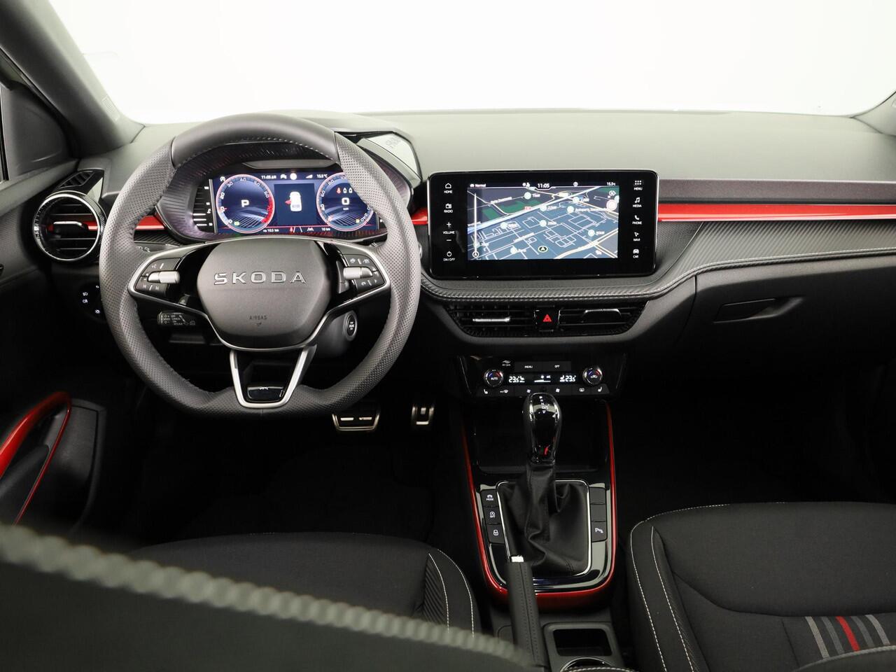 Skoda FABIA Monte Carlo 1.0 TSI 115 pk 7 versn. DSG | Navigatie pakket | Travel assist | Licht en Zicht plus | Verwarmbare voorstoelen