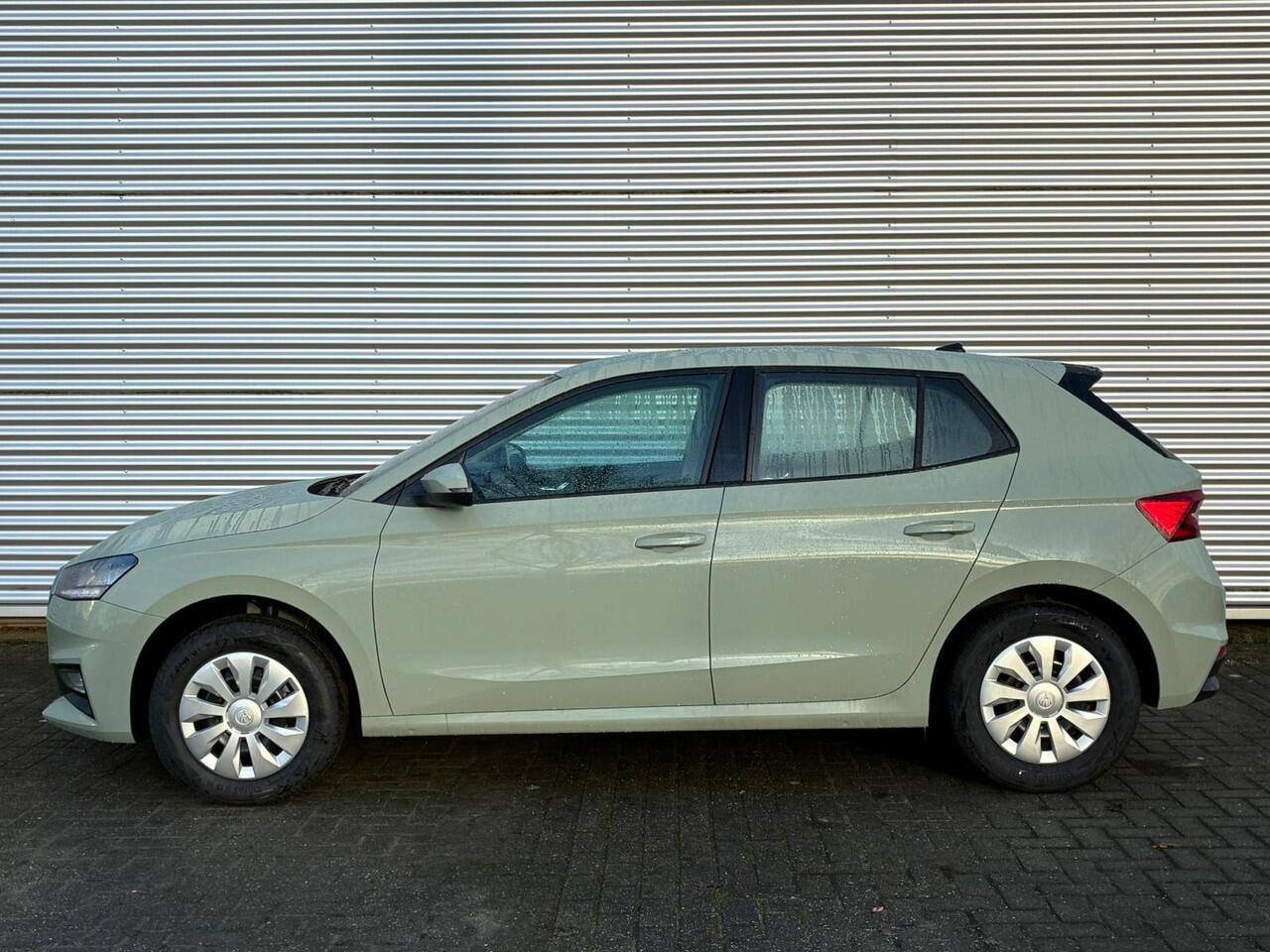 Skoda FABIA Essence 1.0 TSI 95 PK | Apple Carplay/Android Auto | Airconditioning | Parkeersensoren |