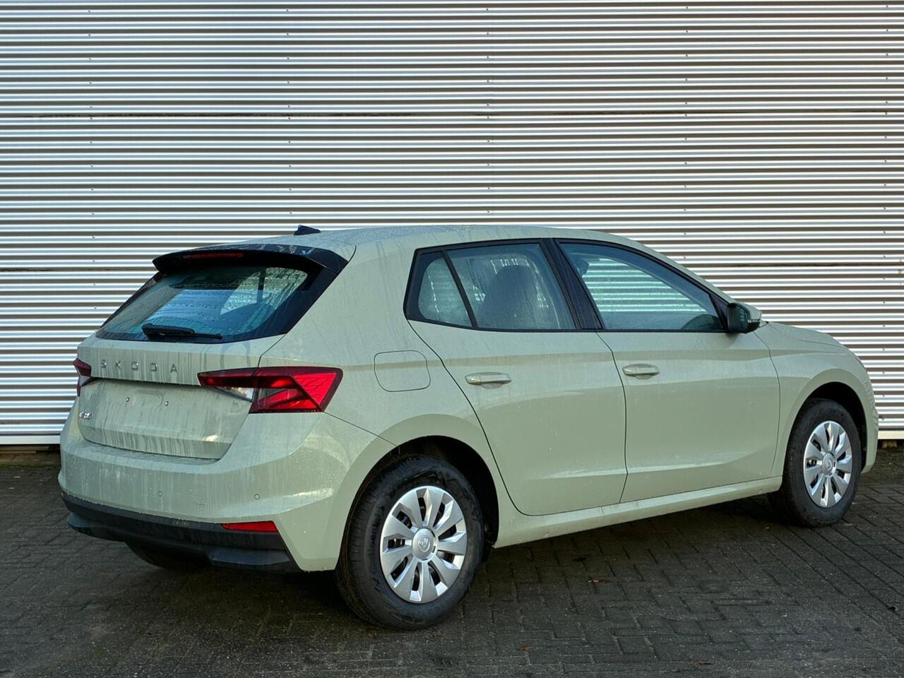 Skoda FABIA Essence 1.0 TSI 95 PK | Apple Carplay/Android Auto | Airconditioning | Parkeersensoren |