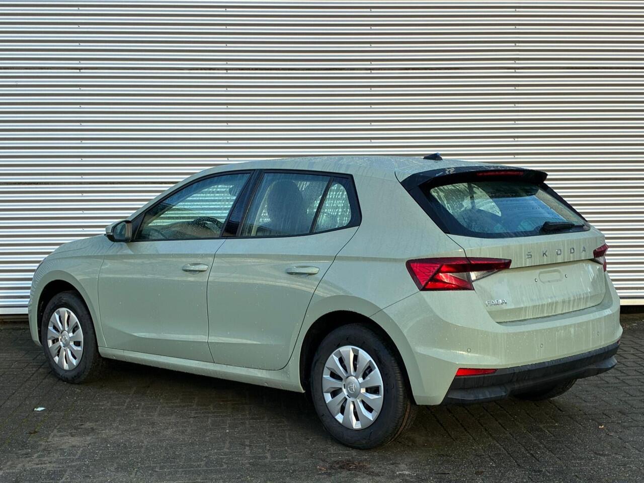 Skoda FABIA Essence 1.0 TSI 95 PK | Apple Carplay/Android Auto | Airconditioning | Parkeersensoren |