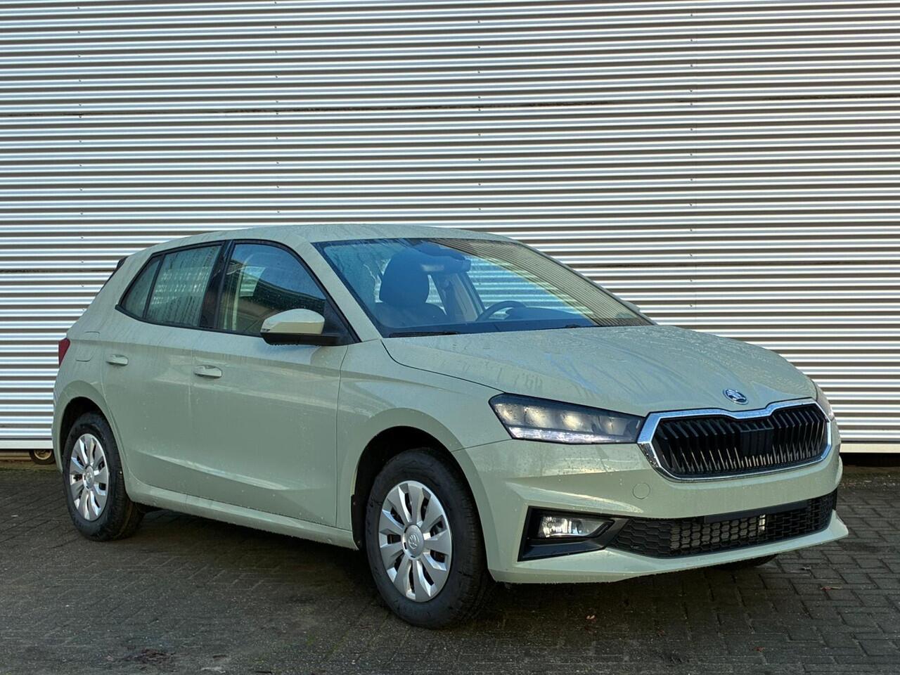 Skoda FABIA Essence 1.0 TSI 95 PK | Apple Carplay/Android Auto | Airconditioning | Parkeersensoren |