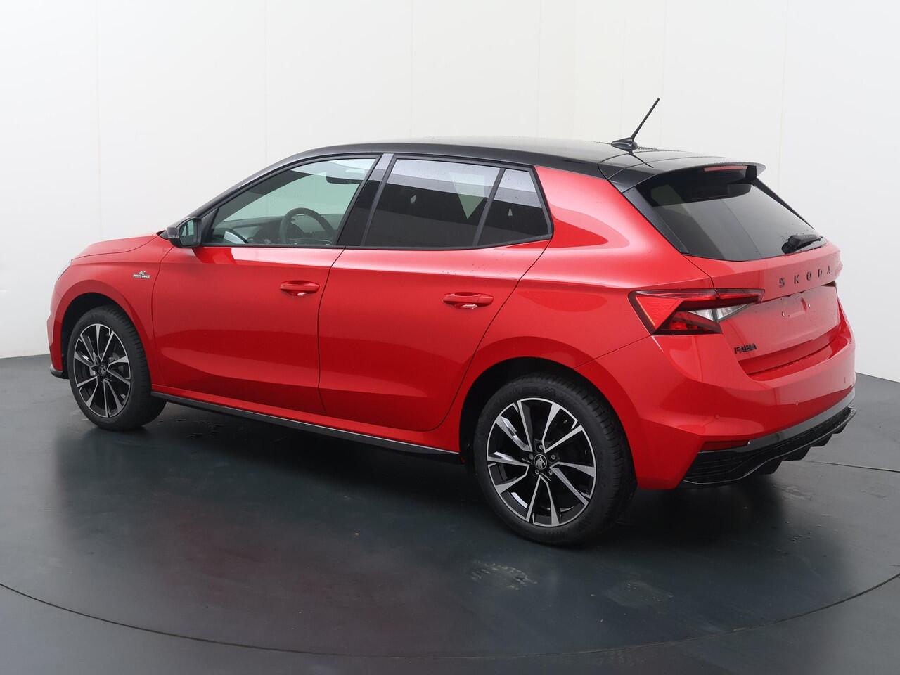 Skoda FABIA Monte Carlo 1.0 TSI 115 PK DSG | Automaat | Stoelverwarming | 17" Lichtmetalen velgen |