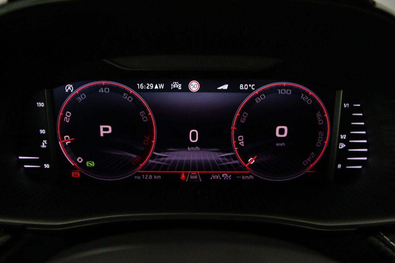 Skoda FABIA Monte Carlo 1.0 TSI 115pk DSG Automaat Adaptive cruise control, Navigatie, Achteruitrijcamera, Stoelverwarming, LED koplampen, Parkeersensoren, App connect