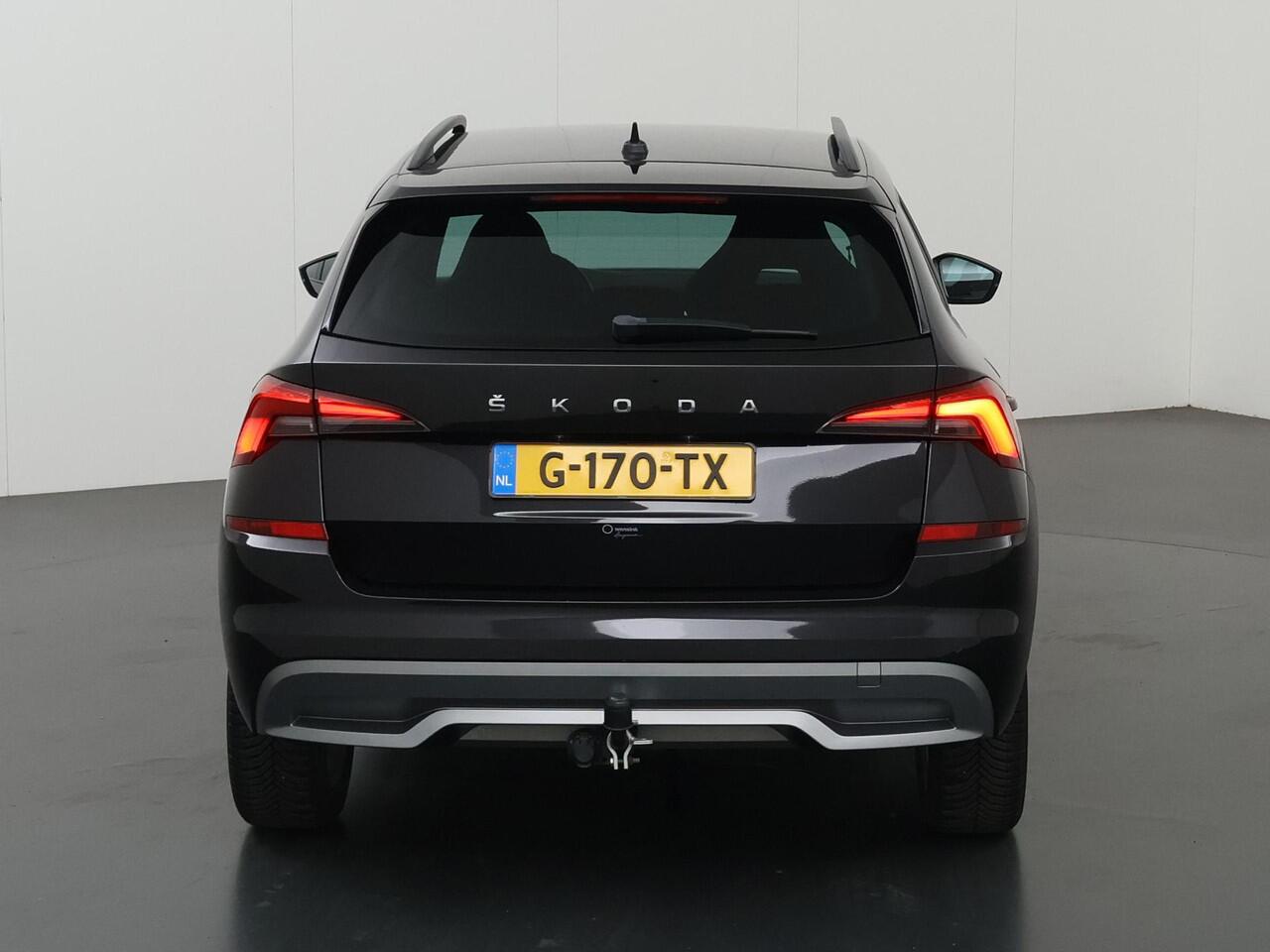 Skoda Kamiq 1.0 TSI Sport Business | Trekhaak | Climate Control | Stoelverwarming | Cruise Control | Apple Carplay/Android Auto |