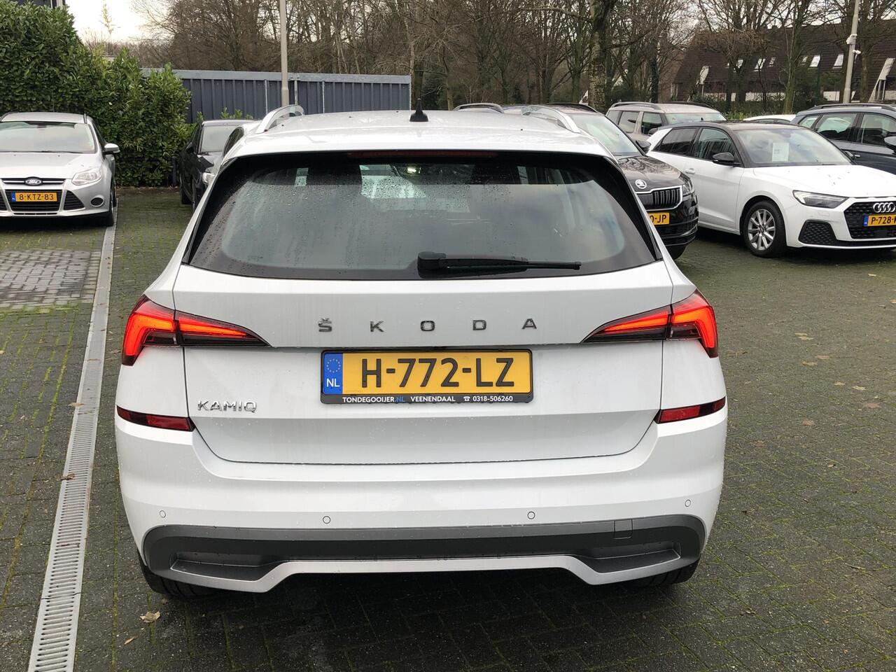 Skoda Kamiq 1.0 TSi 115 pk Business Edition | NAV. | CAMERA | FULL OPTIONS |