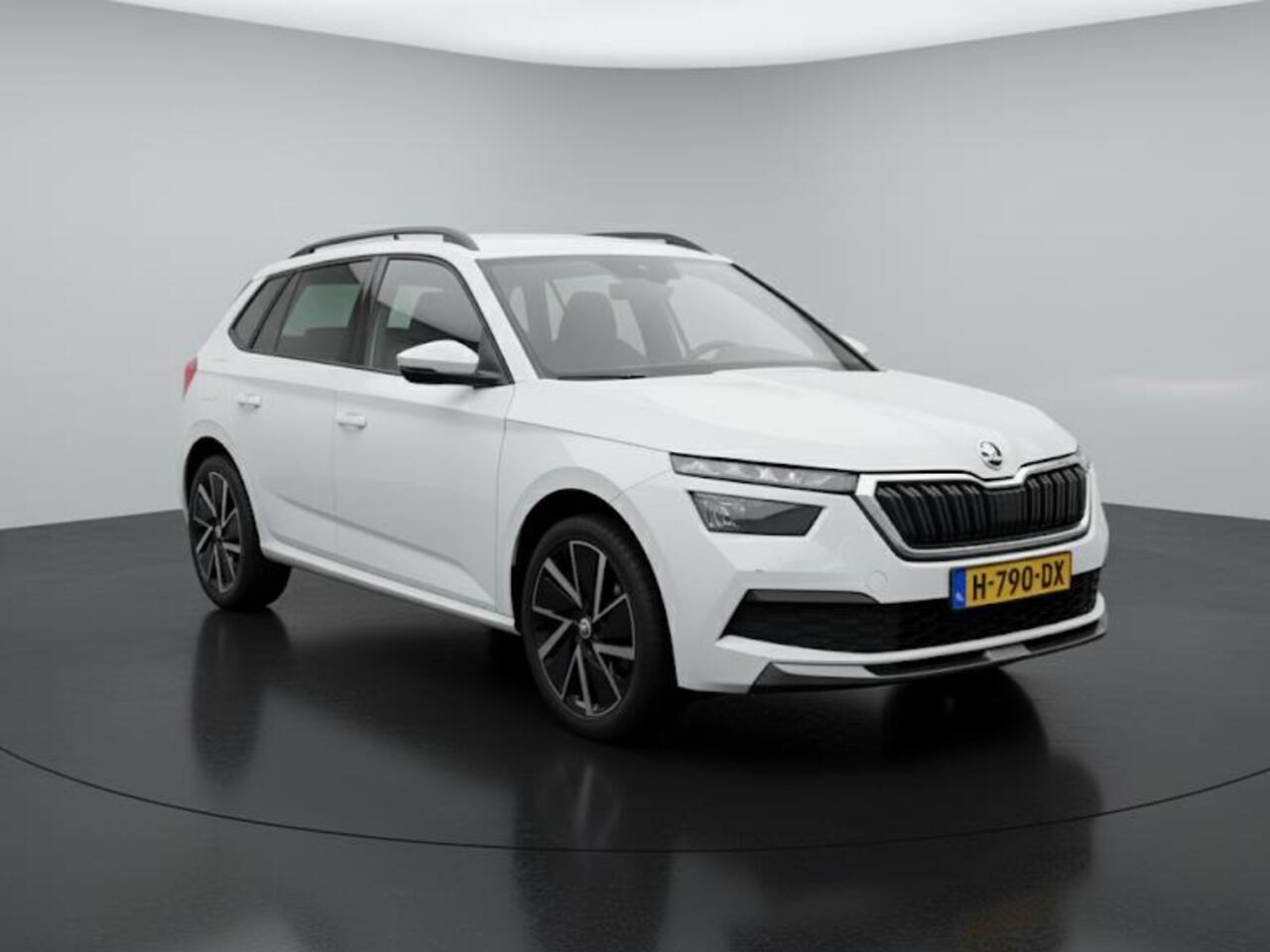 Skoda Kamiq 1.0 TSI Sport Business 116PK | Clima | Apple carplay | Parkeersensoren achter |