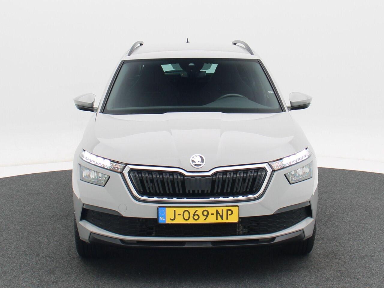 Skoda Kamiq 1.0 TSi 115 Pk Sport Business | LED | Cruise Control | Privacy Glass | Bluetooth | Sensoren Achter | Climate Control | 16 Inch | 72.660 Km!