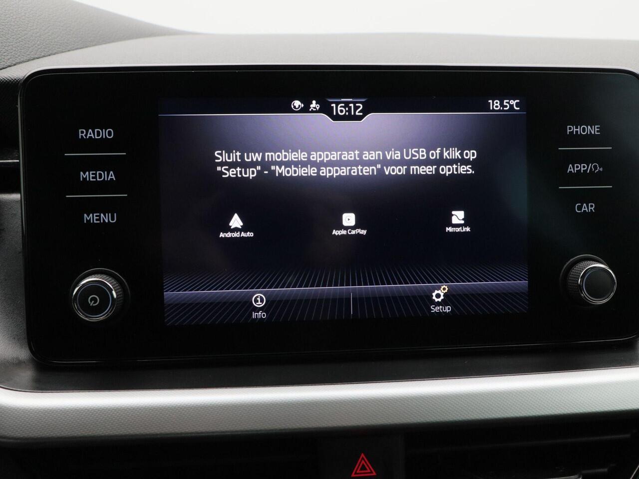 Skoda Kamiq 1.0 TSi 115 Pk Sport Business | LED | Cruise Control | Privacy Glass | Bluetooth | Sensoren Achter | Climate Control | 16 Inch | 72.660 Km!