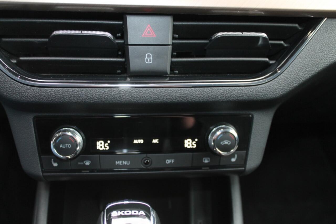Skoda Kamiq 1.5 TSI ACT BUSINESS EDITION CLIMA CRUISE NAVI TREKHAAK VIRTUAL COCKPIT