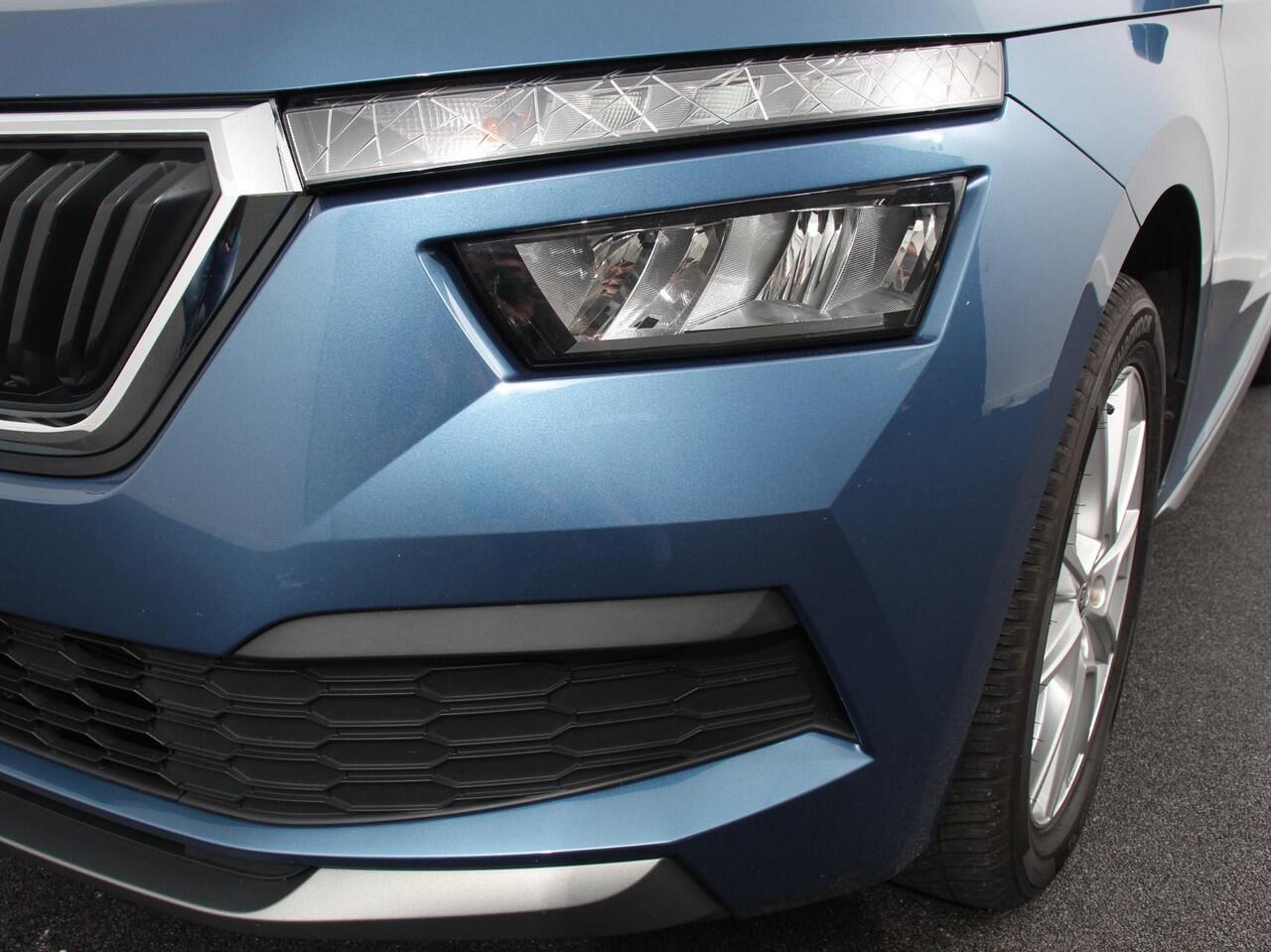 Skoda Kamiq 1.0 TSI 110pk DSG Style Navigatie Apple Carplay/Android Auto Virtual Cockpit Lane Assist 17 Inch Lichtmetalen Velgen