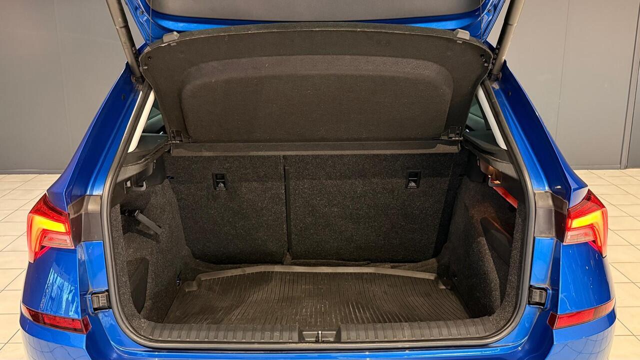 Skoda Kamiq 1.5 TSI ACT Business Edition + MEMORY / PREMIUM AUDIO / TREKHAAK