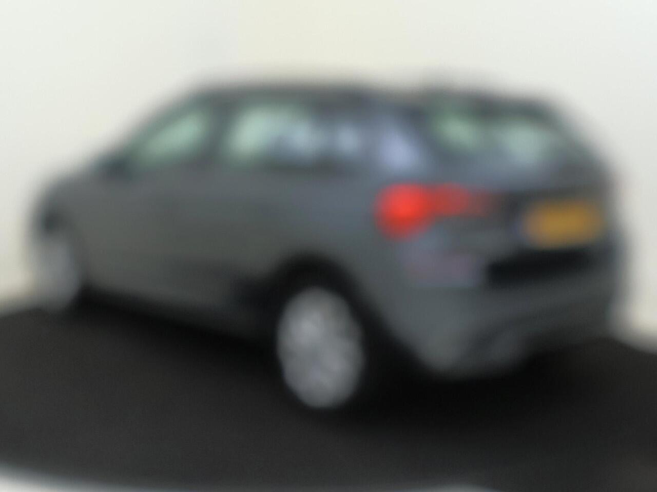 Skoda Kamiq 1.0 TSI Ambition | Cruise control | CarPlay | Lane assist | Bluetooth | Airco | Armsteun voor |