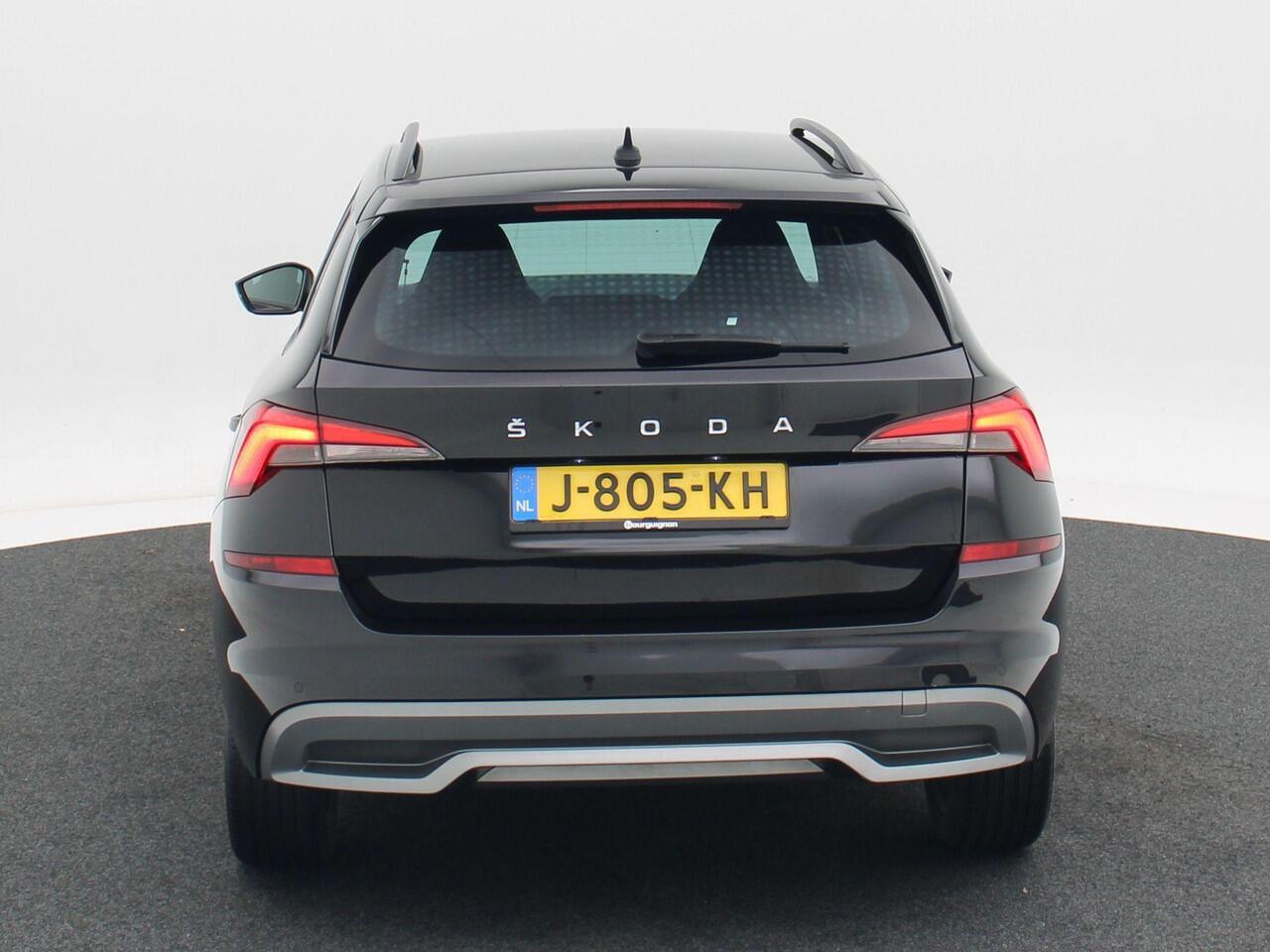 Skoda Kamiq 1.0 TSi 115 Pk Automaat Sport Business | Cruise Control | Climate Control | Navigatie | Carplay | Parkeersensoren | 17 Inch