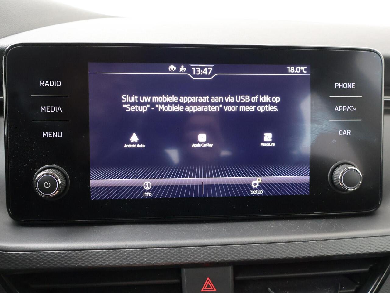 Skoda Kamiq 1.0 TSI Ambition | 110 PK | Trekhaak | Full LED verlichting | Apple Carplay/Android Auto |