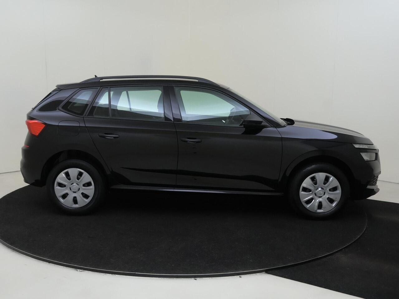 Skoda Kamiq 1.0 TSI Active | Cruise control | Airco | Parkeersensoren achter | DAB radio | Bluetooth | Lane- en frontassist |
