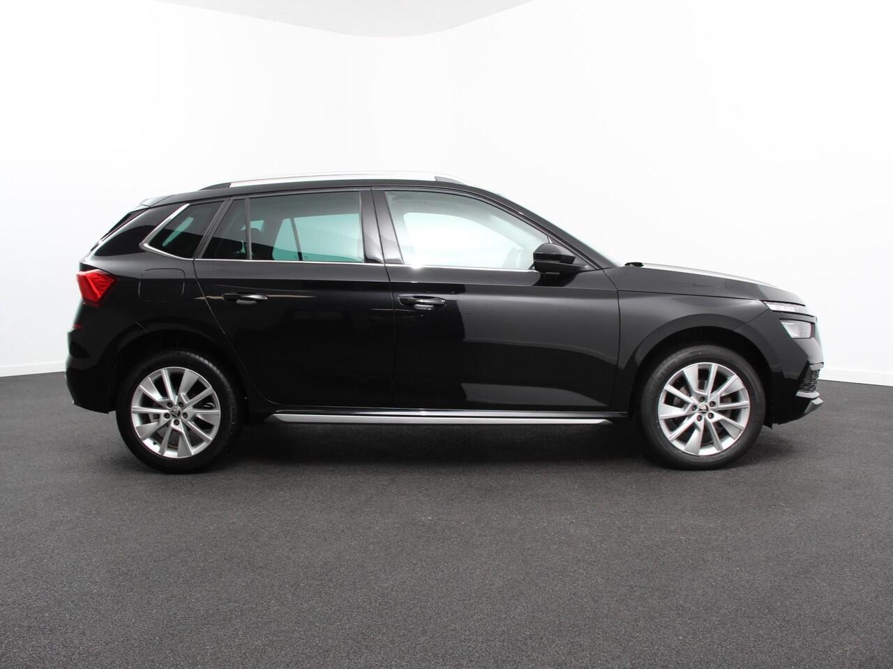 Skoda Kamiq 1.0 TSI 110pk DSG Style | Navigatie | Apple Carplay / Android auto | Parkeersensor achter | Cruise Control | Verwarmbare voorstoelen | Extra getint glas | Climate Control