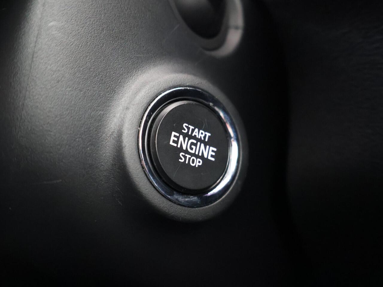 Skoda Kamiq 1.0 TSI Business Edition | 110 PK | Automaat | Multifunctioneel stuurwiel | Stoelverwarming | Parkeersensoren | Inklapbare trekhaak |