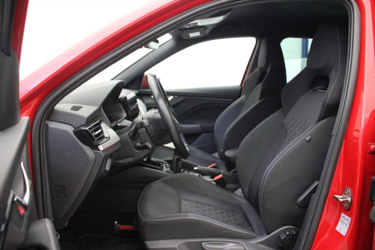 Skoda Kamiq 1.0 TSI Sport Business - Digitaal Cockpit, Carplay, Navi, Cruise, Clima, Stoelverw.