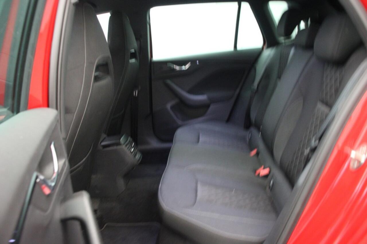 Skoda Kamiq 1.0 TSI Sport Business - Digitaal Cockpit, Carplay, Navi, Cruise, Clima, Stoelverw.