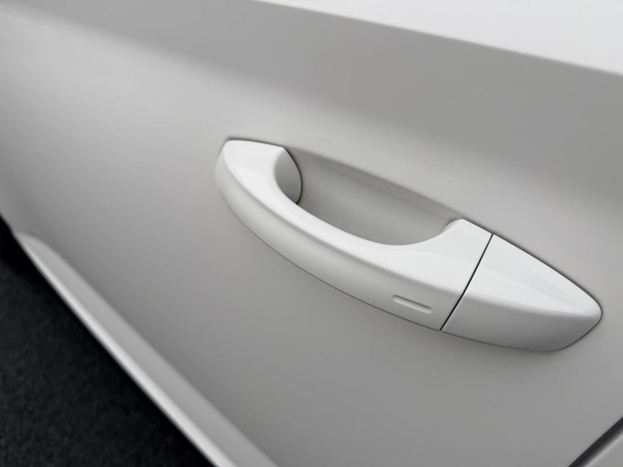 Skoda Kamiq 1.0 TSI DSG 81kW MONTE CARLO PanooACC