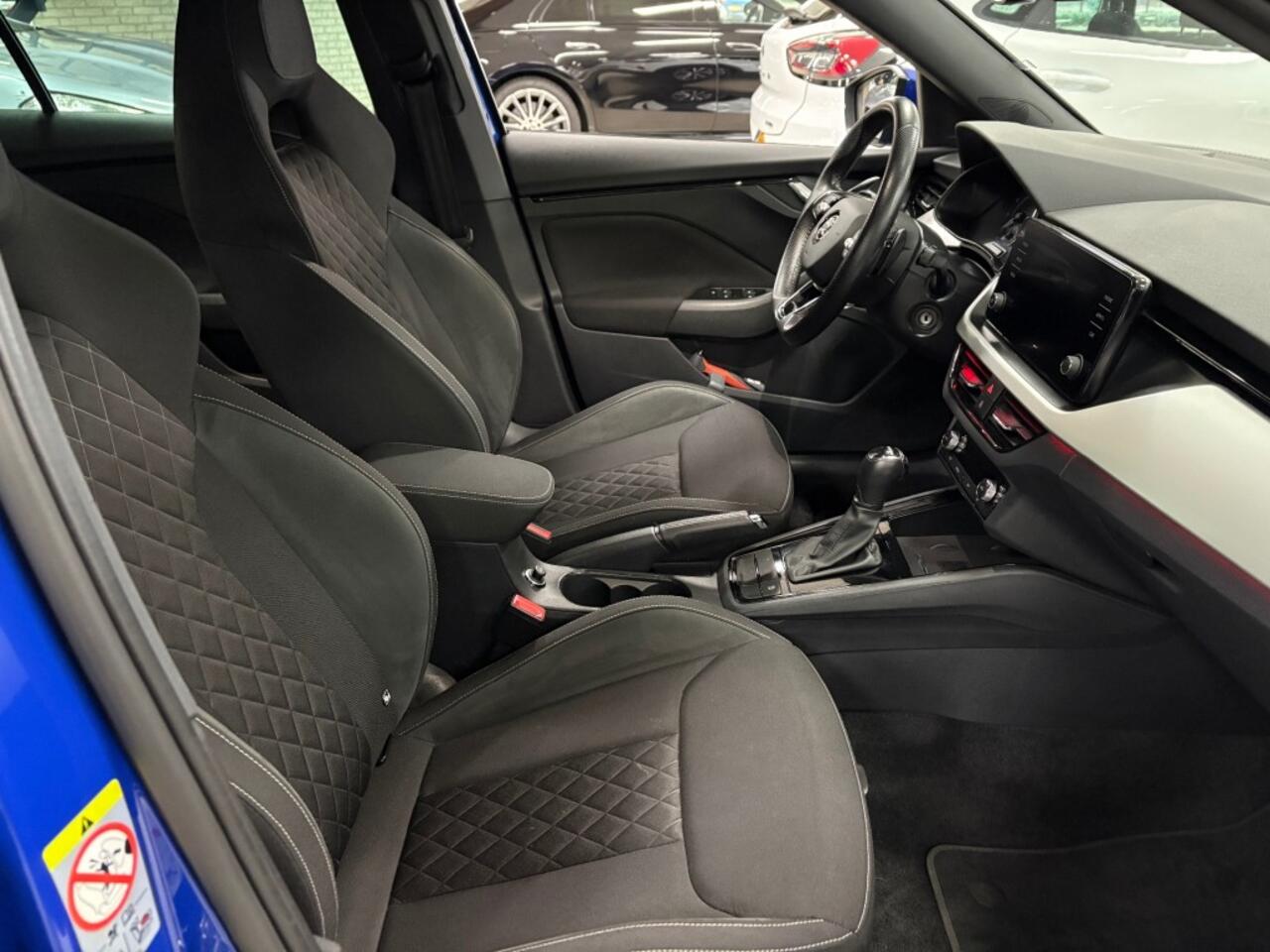 Skoda Kamiq 1.0 TSI SPORT Automaat Apple Android Cruise ECC Multimedia