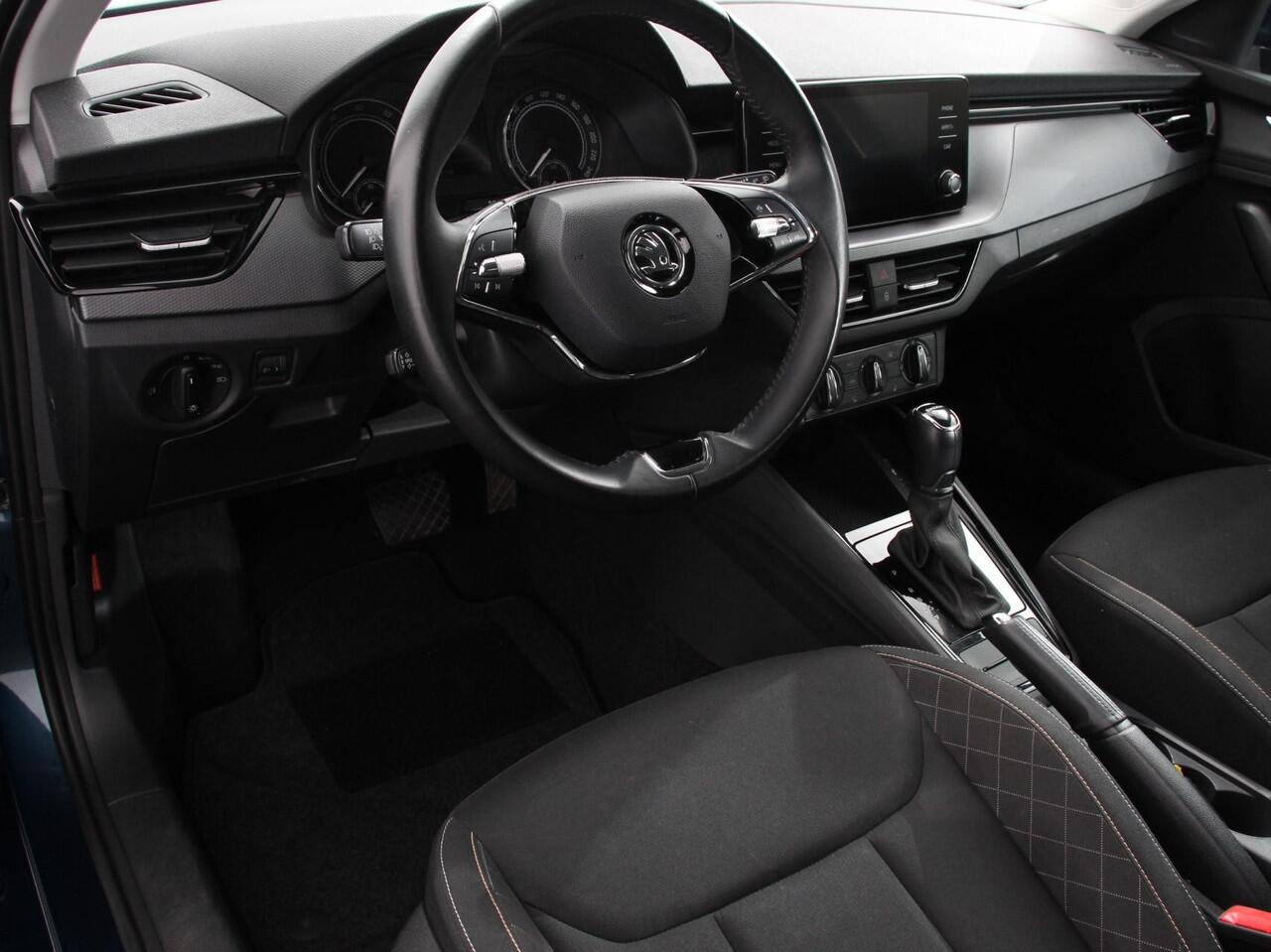 Skoda Kamiq 1.0 TSI 110pk DSG Dynamic | Navigatie | Apple Carplay/Android Auto | Camera | Adaptive Cruise Control | Stoelverwarming | Ledverlichting