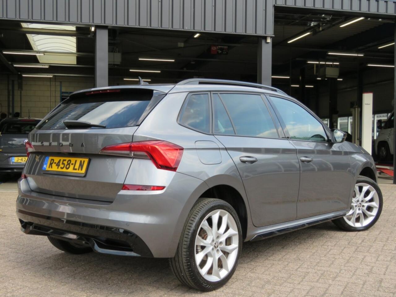 Skoda Kamiq 1.0 TSI 110pk SPORT BNS / Camera / Stoelverw / Led / 18 Inch / Clima / BOVAG garantie