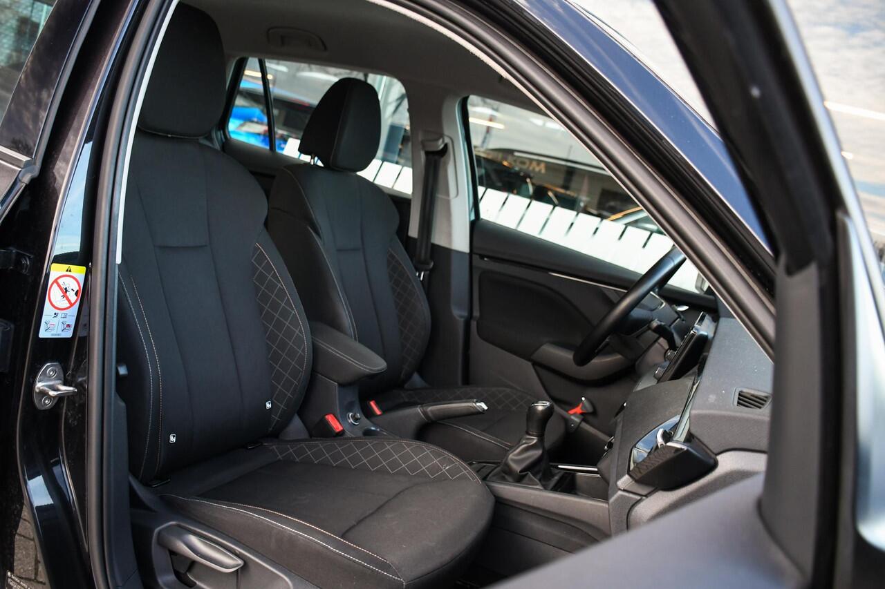 Skoda Kamiq 1.0 TSI Ambition APPLE CARPLAY/ CRUISE CONTROL