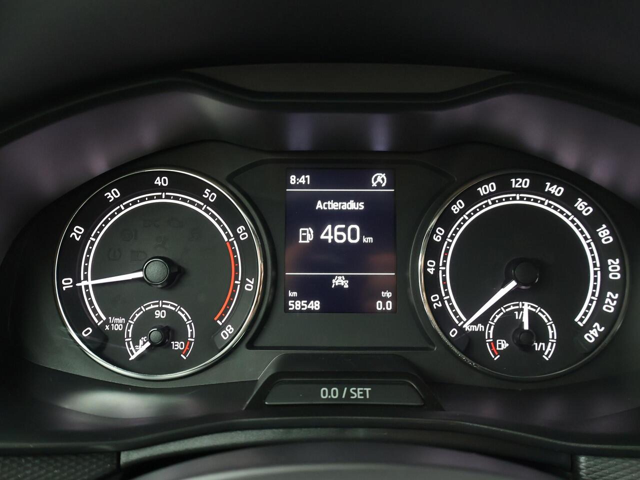 Skoda Kamiq 1.0 TSI Ambition | 110 PK | Cruise control | Lane assist | Apple Carplay/Android Auto |
