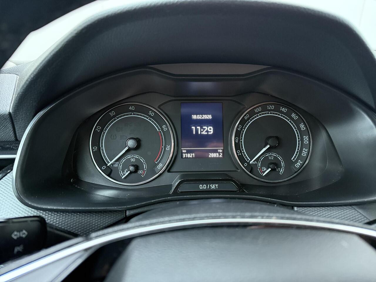 Skoda Kamiq 1.0 TSI Ambition | 110 PK | Cruise control | Airco | Apple Carplay/Android Auto |