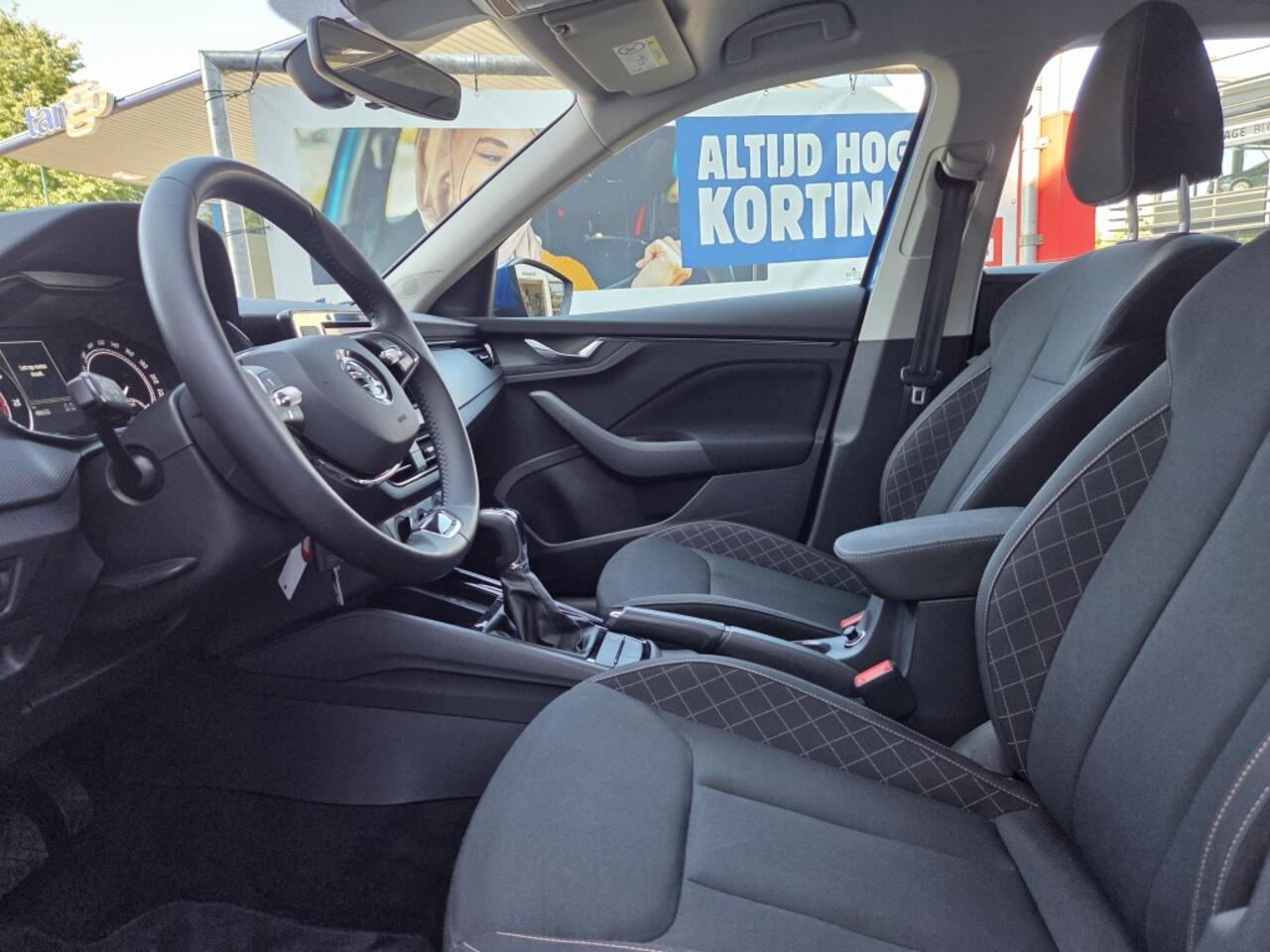 Skoda Kamiq 110pk TSI Sport Business | Carplay | Cruise