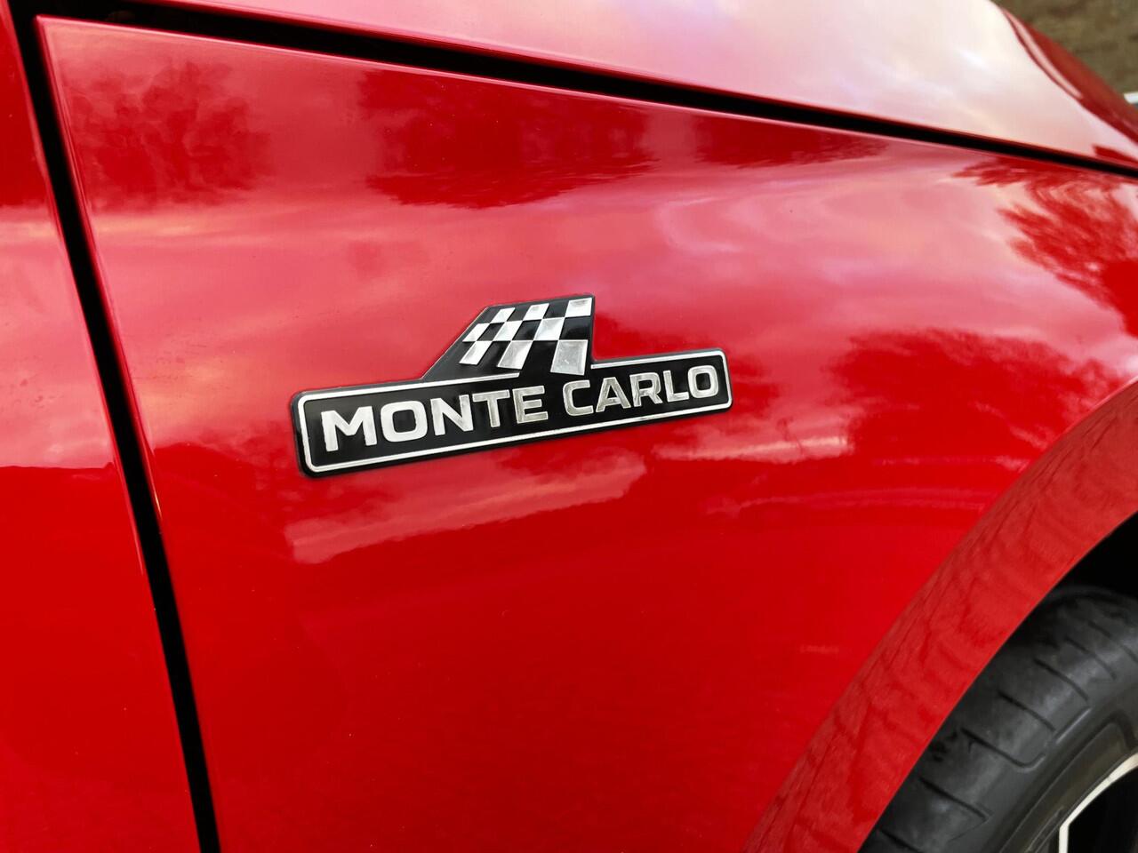 Skoda Kamiq 1.0 TSI Monte Carlo Carplay / Pano / Drive Select